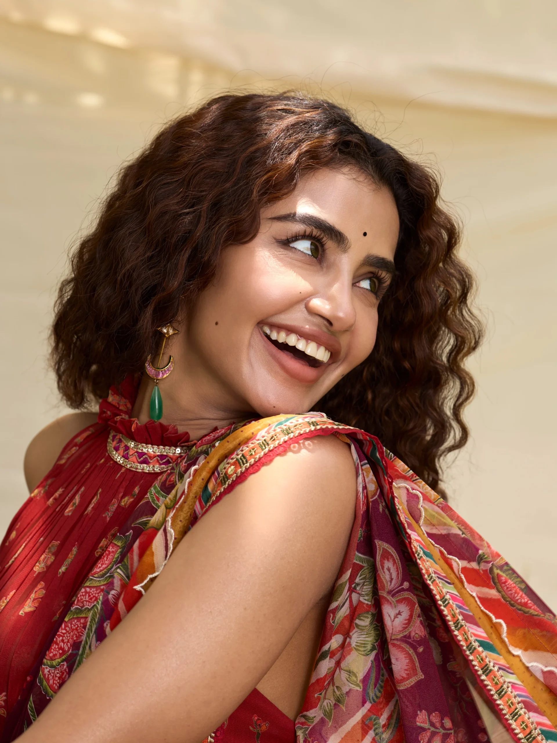 anupama parameswaran age