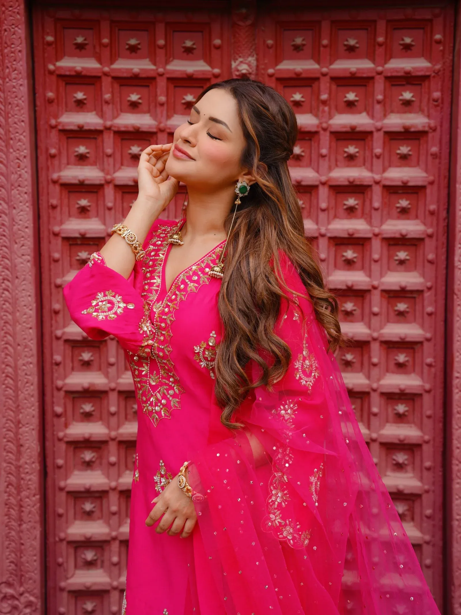 Avneet Kaur Height